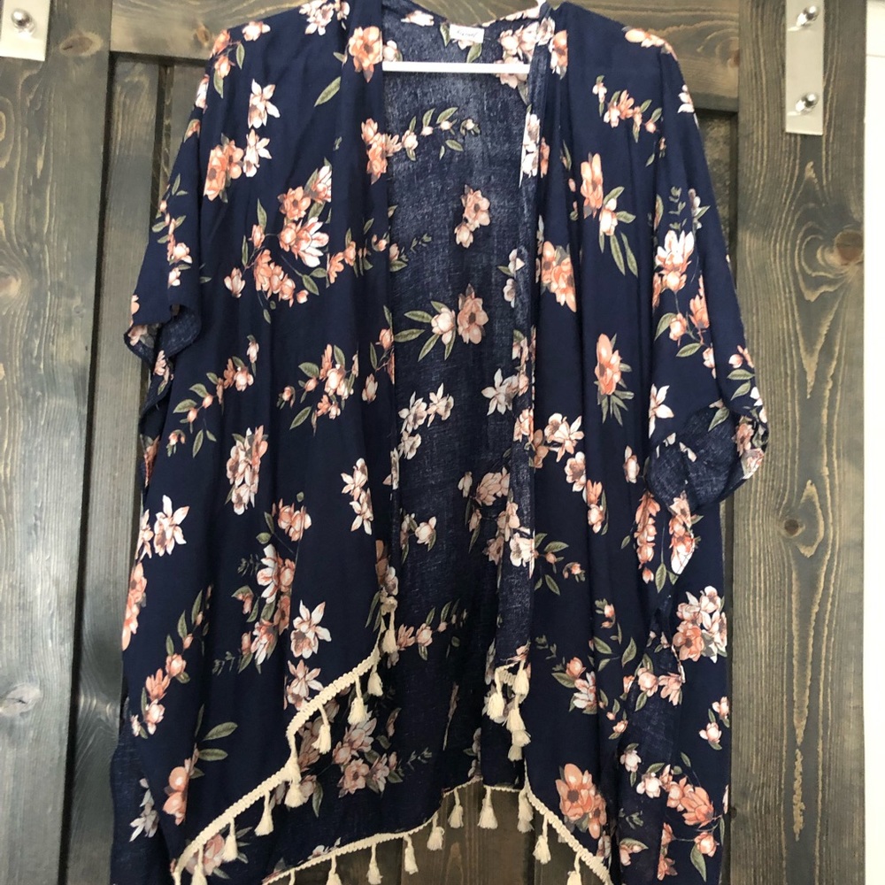 Navy Floral Kimono
